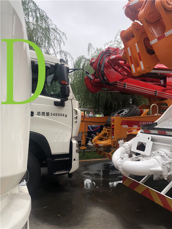 青島混凝土泵車價格 (8)