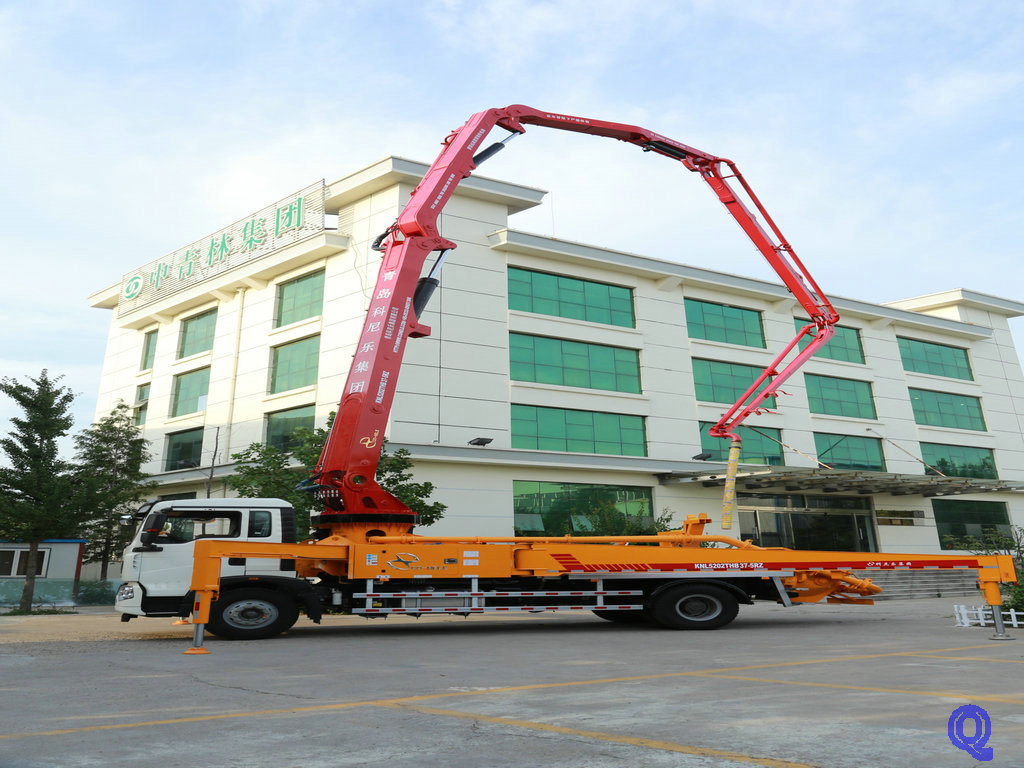 小型泵車 混凝土泵車 小型混凝土泵車 天泵 小型泵車 混凝土泵車 小型混凝土泵車 天泵