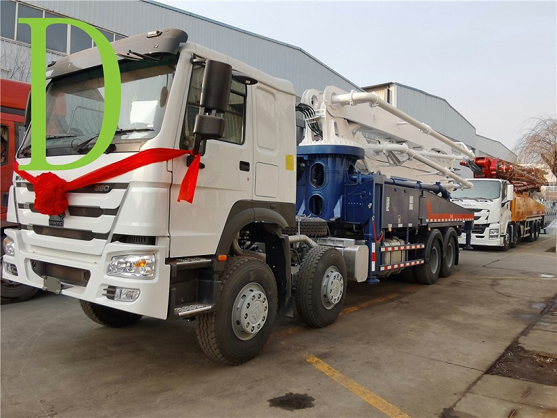 青島混凝土泵車價格 (1)