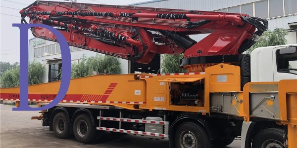 哪幾點是我們在使用泵車前應(yīng)該注意的