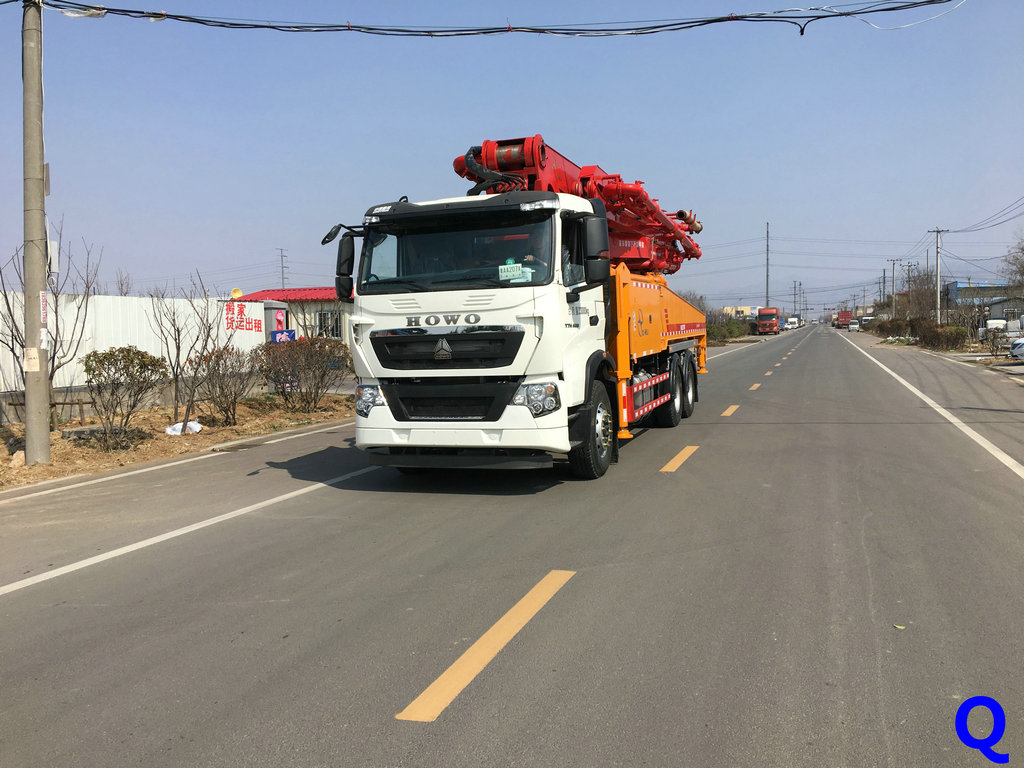小型混凝土泵車,科尼樂,天泵,小型泵車 小型混凝土泵車,科尼樂,天泵,小型泵車