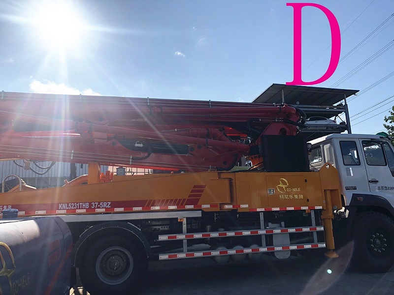 青島小型混凝土泵車價格 青島小型混凝土泵車價格