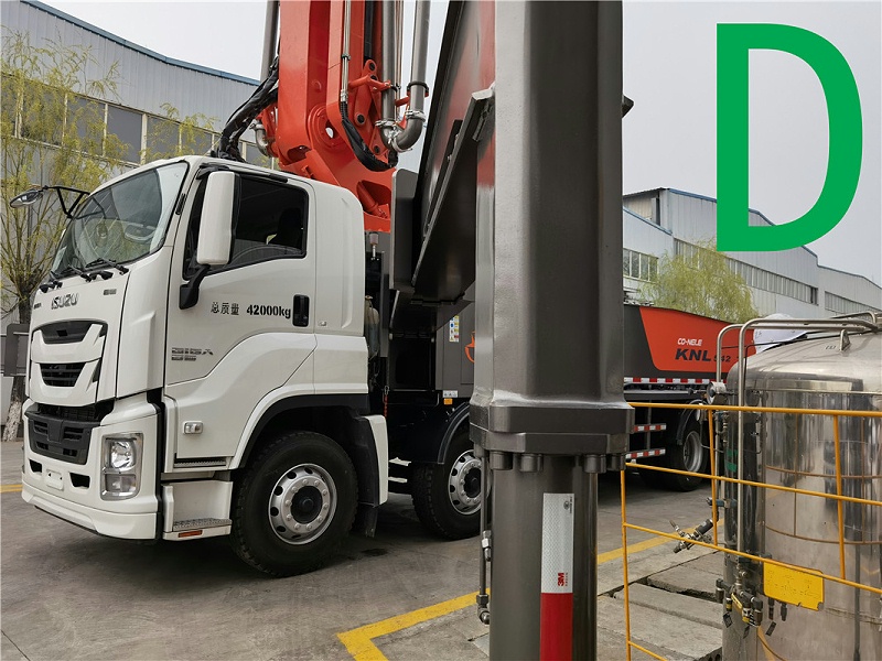 青島混凝土泵車(chē)價(jià)格 (29) 青島混凝土泵車(chē)價(jià)格 (29)