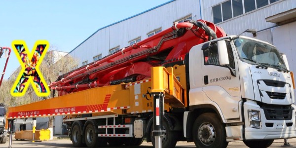 小型泵車骨料結塊，為防止管道損壞，拆管時應注意什么？—小科說事