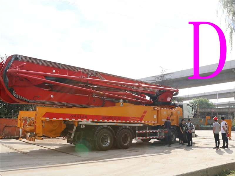 青島混凝土泵車價格 (3) 青島混凝土泵車價格 (3)